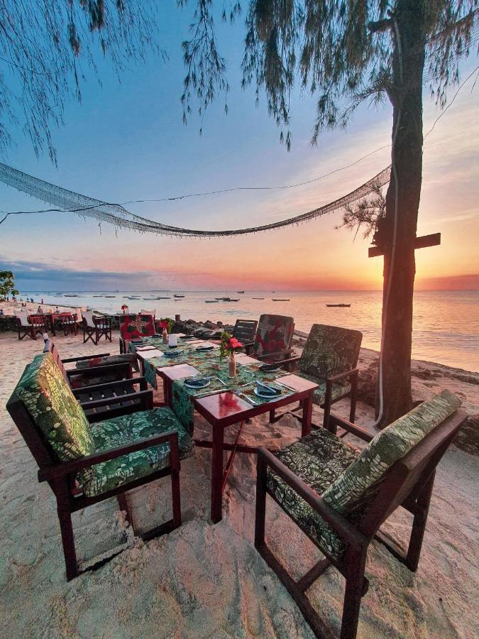 Flame Tree Cottages Nungwi Bagian luar foto
