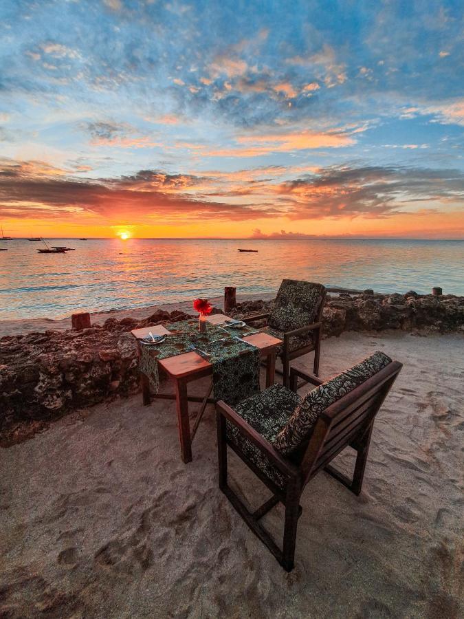 Flame Tree Cottages Nungwi Bagian luar foto