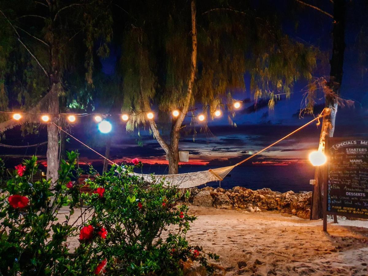 Flame Tree Cottages Nungwi Bagian luar foto