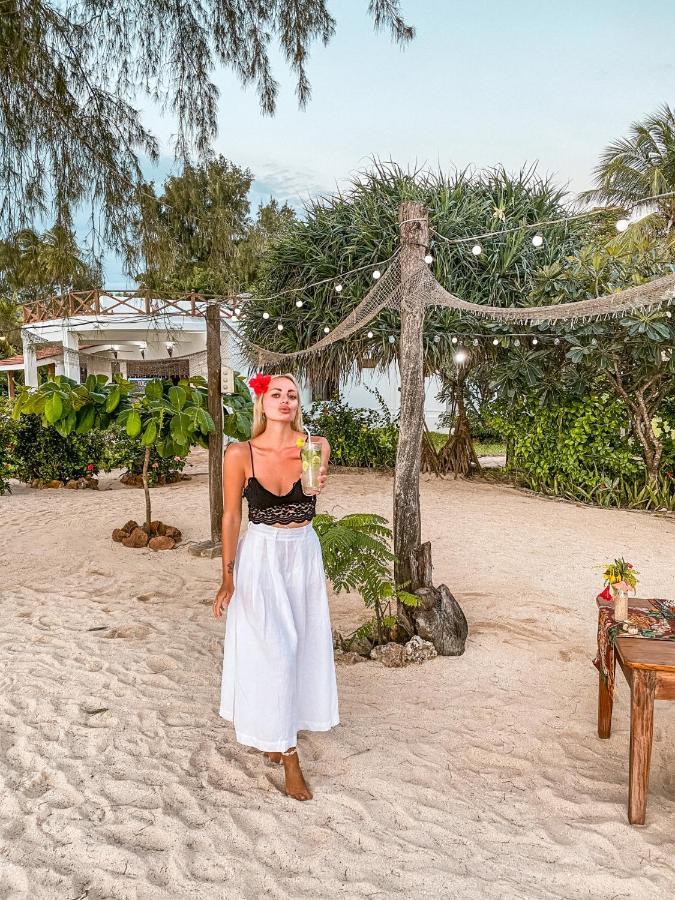 Flame Tree Cottages Nungwi Bagian luar foto