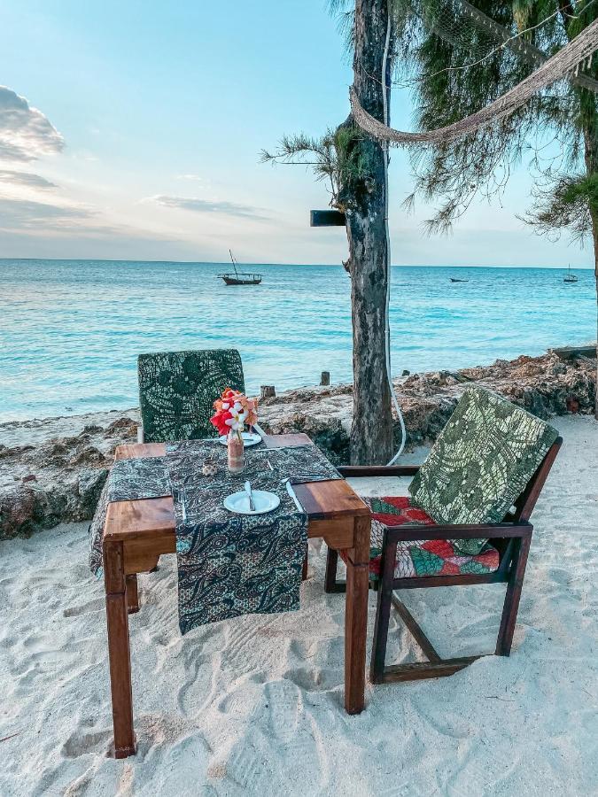 Flame Tree Cottages Nungwi Bagian luar foto