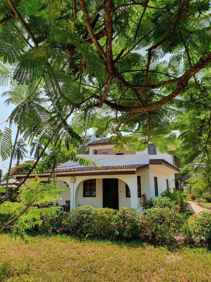 Flame Tree Cottages Nungwi Bagian luar foto
