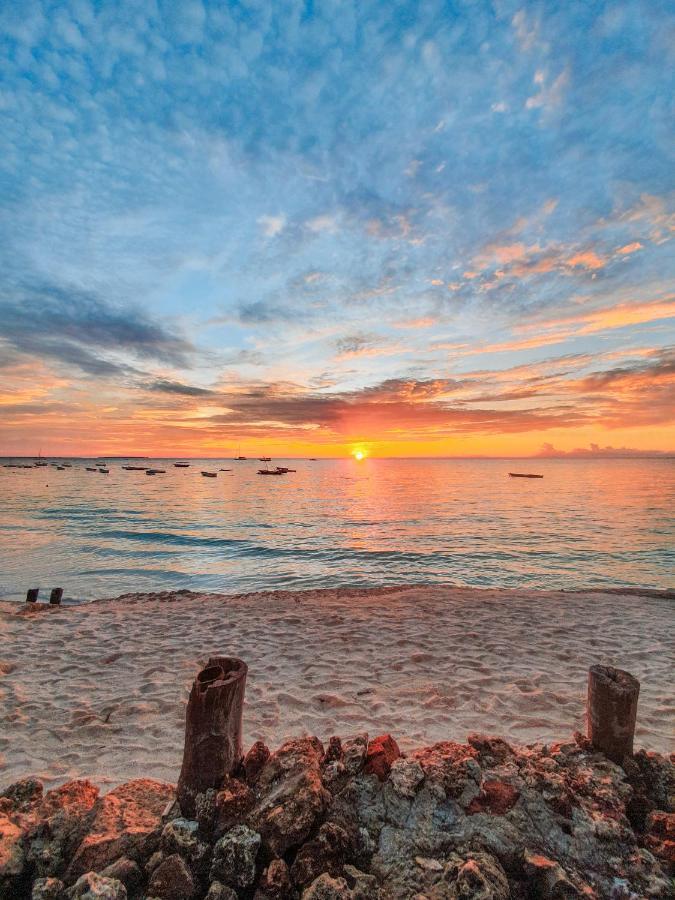 Flame Tree Cottages Nungwi Bagian luar foto