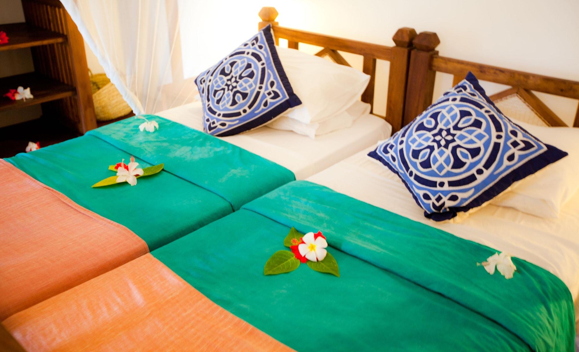 Flame Tree Cottages Nungwi Bagian luar foto